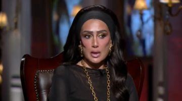 معاناة مستمرة 20 عاماً بين العلاج النفسي وتمثيل مدفوع الأجر